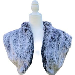 Forever 21 Faux Fur Shrug Vest